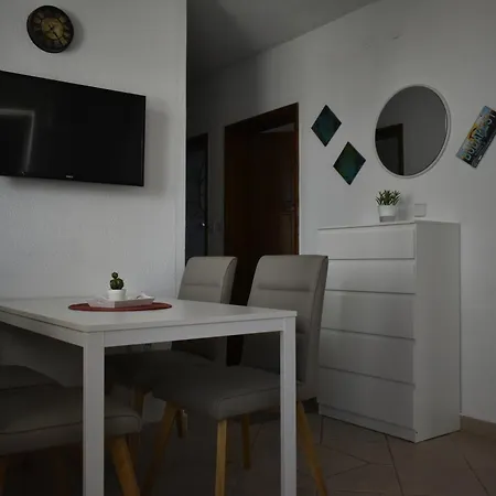 Apartmani Cvangic Vir Exterior photo
