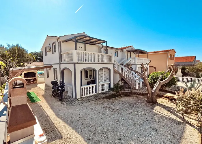 Apartmani Cvangic